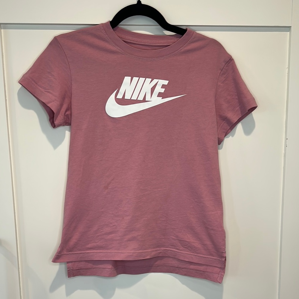 Nike Pink T-Shirt